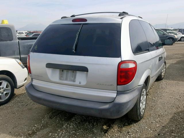 1C4GJ25362B562602 - 2002 CHRYSLER VOYAGER SILVER photo 4