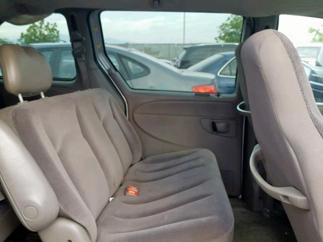 1C4GJ25362B562602 - 2002 CHRYSLER VOYAGER SILVER photo 6