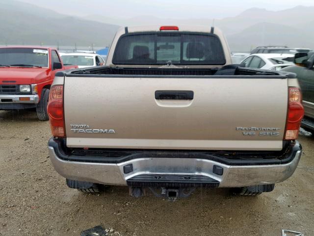 5TETU62N16Z233634 - 2006 TOYOTA TACOMA PRE BEIGE photo 9