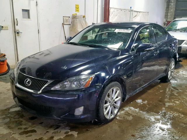 JTHCK262995034528 - 2009 LEXUS IS 250 BLUE photo 2