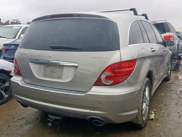 4JGCB22E58A071160 - 2008 MERCEDES-BENZ R 320 CDI SILVER photo 4