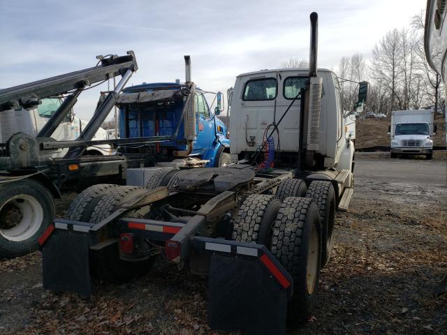 2FWJA3CV07AZ36175 - 2007 STERLING TRUCK AT 9500  photo 4