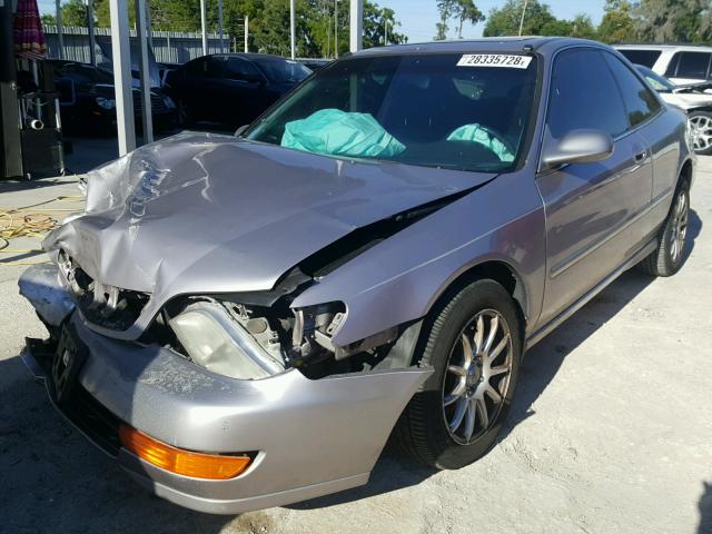 19UYA2254WL003447 - 1998 ACURA 3.0CL Silber Foto 2