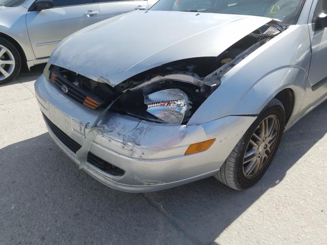 3FAFP37383R104947 - 2003 FORD FOCUS ZX5  photo 9