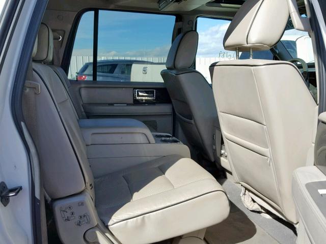 5LMFL28509LJ00858 - 2009 LINCOLN NAVIGATOR 白色 照片 6