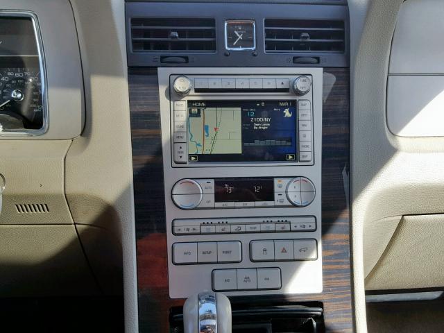 5LMFL28509LJ00858 - 2009 LINCOLN NAVIGATOR 白色 照片 9