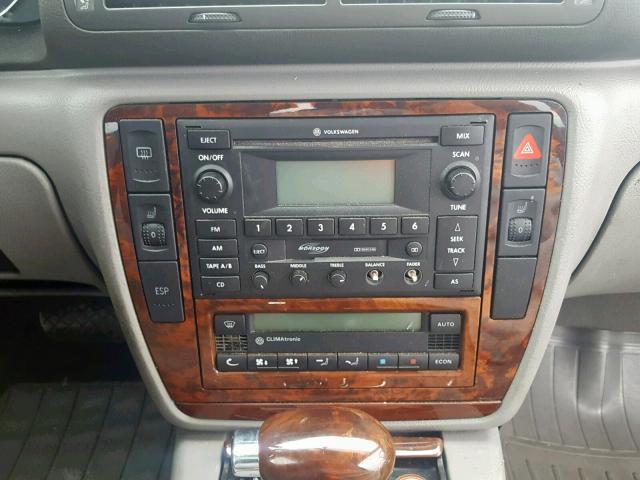 WVWTH63B03P437384 - 2003 VOLKSWAGEN PASSAT GLX 灰色 照片 9