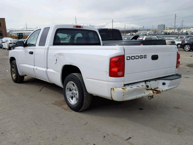 1D3HW32N48S587001 - 2008 DODGE DAKOTA SXT WHITE photo 3