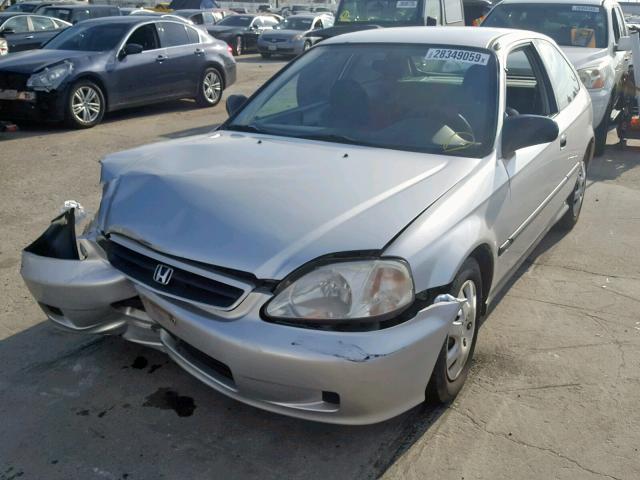 2HGEJ6444YH107046 - 2000 HONDA CIVIC DX SILVER photo 2