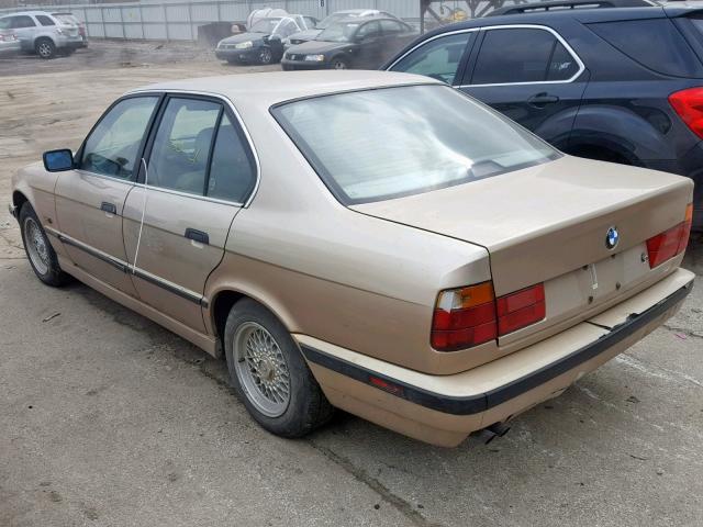 WBAHD6324SGK85381 - 1995 BMW 525 I AUTO GOLD photo 3