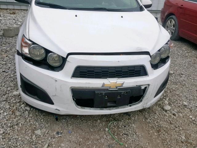 1G1JA5SH1E4112395 - 2014 CHEVROLET SONIC LS 白色 照片 9