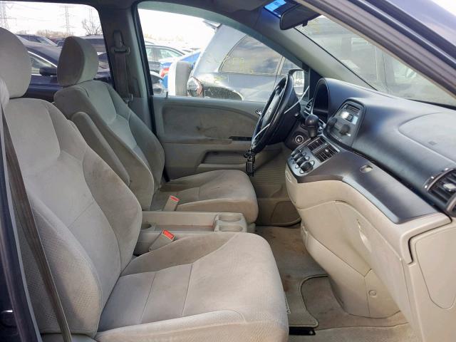 5FNRL382X5B006127 - 2005 HONDA ODYSSEY LX GRAY photo 5