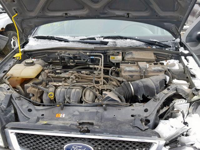 1FAFP34N56W182495 - 2006 FORD FOCUS ZX4 GRAY photo 7