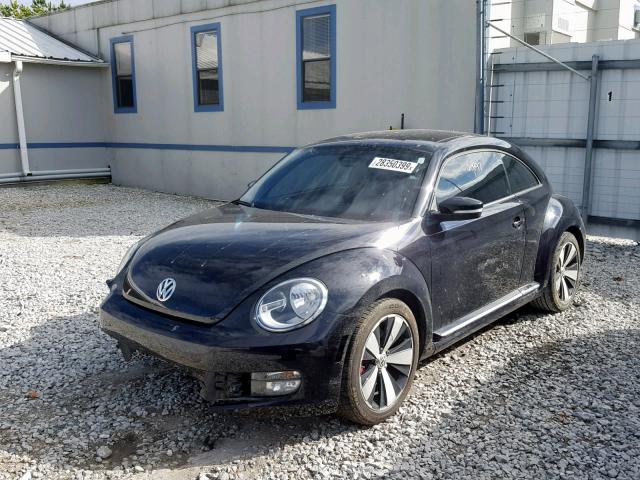 3VWV67AT3CM661557 - 2012 VOLKSWAGEN BEETLE TUR BLACK photo 2