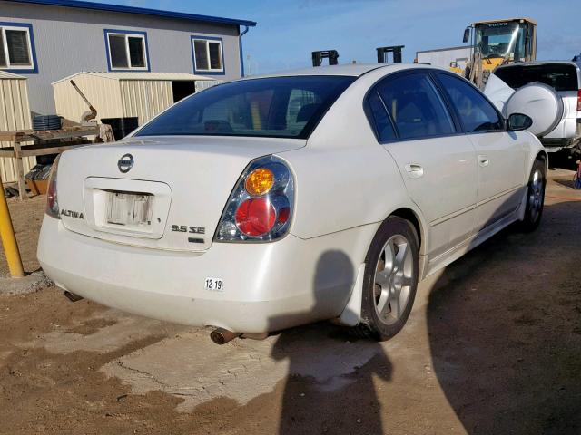 1N4BL11D24C193138 - 2004 NISSAN ALTIMA SE WHITE photo 4