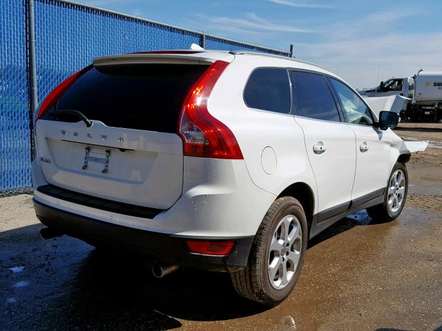 YV4952DL0D2387035 - 2013 VOLVO XC60 3.2 WHITE photo 4