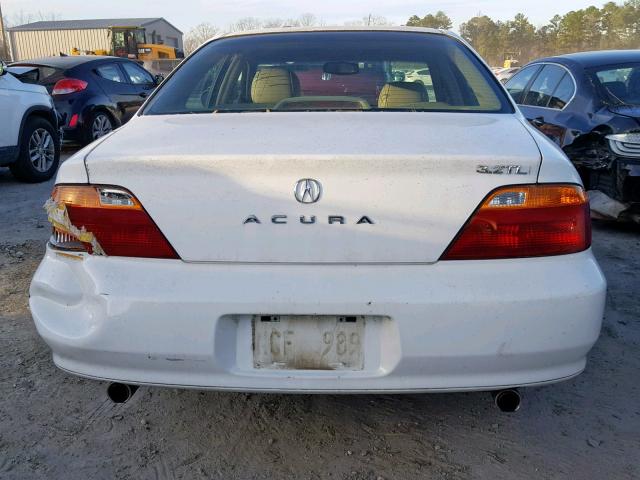 19UUA5664YA036546 - 2000 ACURA 3.2TL WHITE photo 9