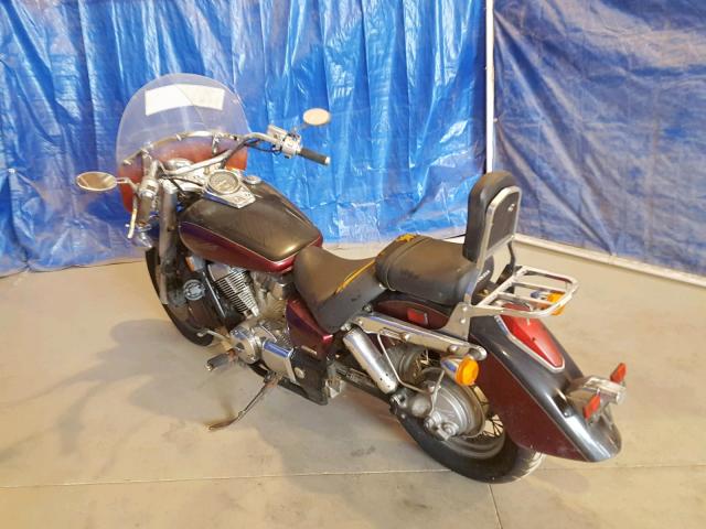 JH2RC50374K012525 - 2004 HONDA VT750 CA RED photo 3