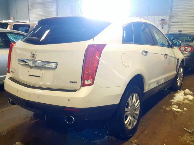 3GYFNCE30DS589284 - 2013 CADILLAC SRX LUXURY WHITE photo 4