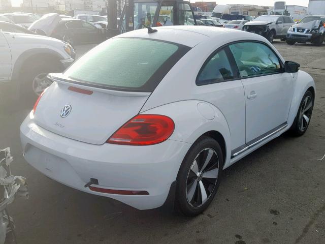 3VWVT7AT3EM660873 - 2014 VOLKSWAGEN BEETLE TUR WHITE photo 4