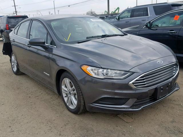 3FA6P0UU7JR142260 - 2018 FORD FUSION S H GRAY photo 1