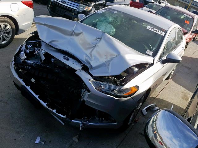 3FA6P0UU4JR278846 - 2018 FORD FUSION S H SILVER photo 2