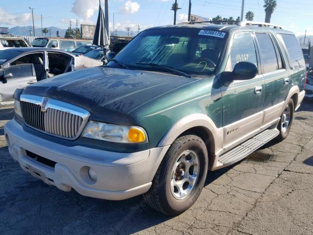 5LMRU27A7YLJ05949 - 2000 LINCOLN NAVIGATOR GREEN photo 2