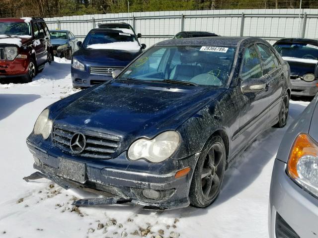 WDBRF40J75F616349 - 2005 MERCEDES-BENZ C 230K SPO BLUE photo 2