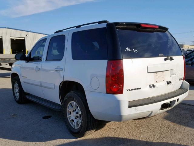 1GKEC13087R161916 - 2007 GMC YUKON WHITE photo 3