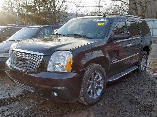 1GKUKEEF5AR136583 - 2010 GMC YUKON DENA BLACK photo 2