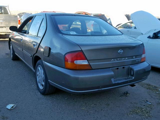 1N4DL01D8XC105698 - 1999 NISSAN ALTIMA XE GRAY photo 3