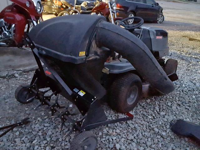 2011 - 2011 CRAF LAWN MOWER GRAY photo 4