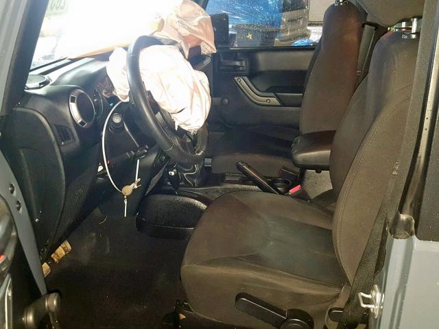 1C4AJWAG0FL622055 - 2015 JEEP WRANGLER S Grafit foto 5