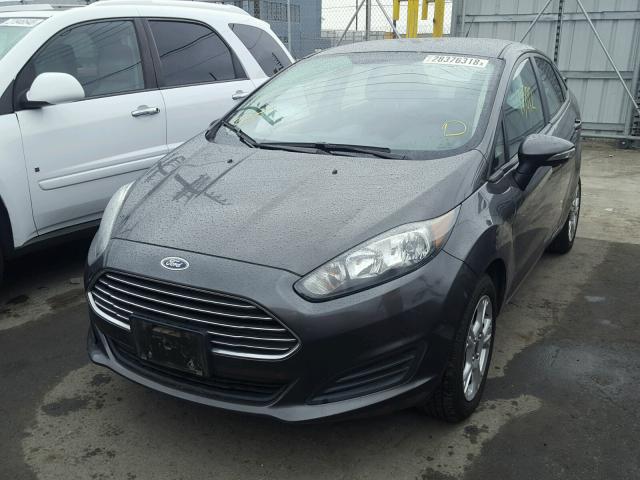 3FADP4BJ9FM110762 - 2015 FORD FIESTA SE GRAY photo 2