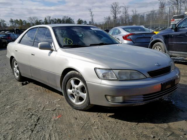 JT8BF28G6X0235791 - 1999 LEXUS ES 300 SILVER photo 1