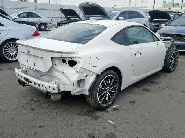 JF1ZNAA18H9706491 - 2017 TOYOTA 86 BASE WHITE photo 4