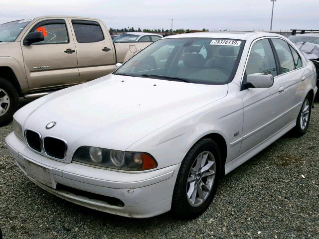WBADT43483G028622 - 2003 BMW 525 I AUTO WHITE photo 2
