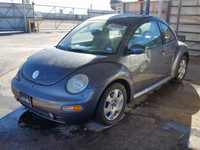 3VWCP21C92M437747 - 2002 VOLKSWAGEN NEW BEETLE Grau Foto 2