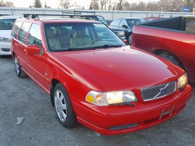 YV1LW61J1Y2646809 - 2000 VOLVO V70 BASE RED photo 1