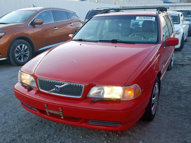 YV1LW61J1Y2646809 - 2000 VOLVO V70 BASE RED photo 2