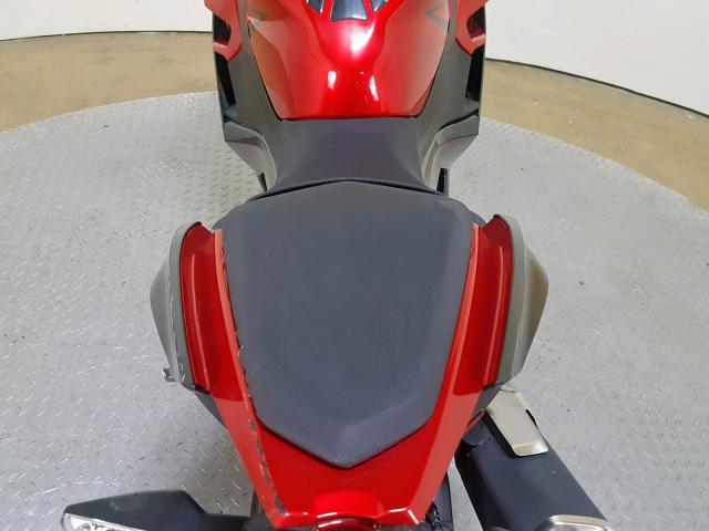 JKAEXKG14KDA22605 - 2019 KAWASAKI EX400 RED photo 19