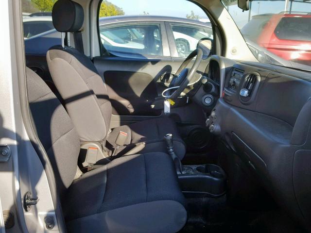 JN8AZ2KR4AT153809 - 2010 NISSAN CUBE BASE GRAY photo 5