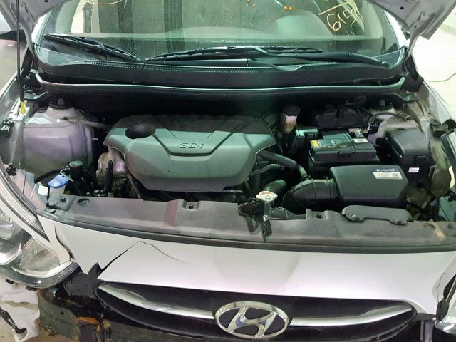 KMHCT4AEXHU306158 - 2017 HYUNDAI ACCENT SE SILVER photo 7