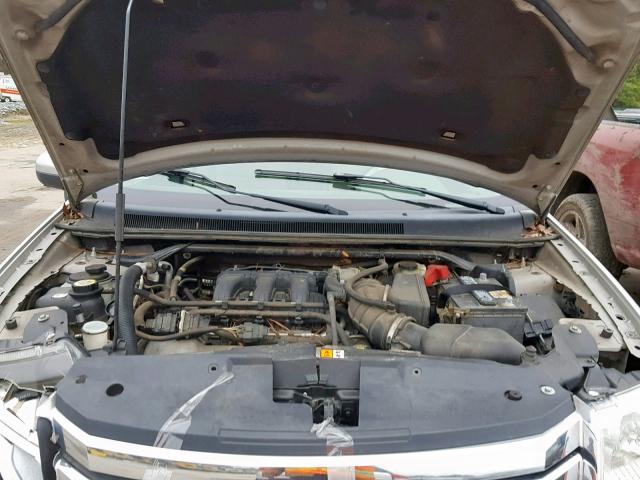 1FMDK02W28GA24845 - 2008 FORD TAURUS X S SILVER photo 7