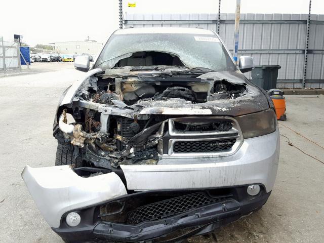 1D4RD4GG3BC598532 - 2011 DODGE DURANGO CR SILVER photo 9