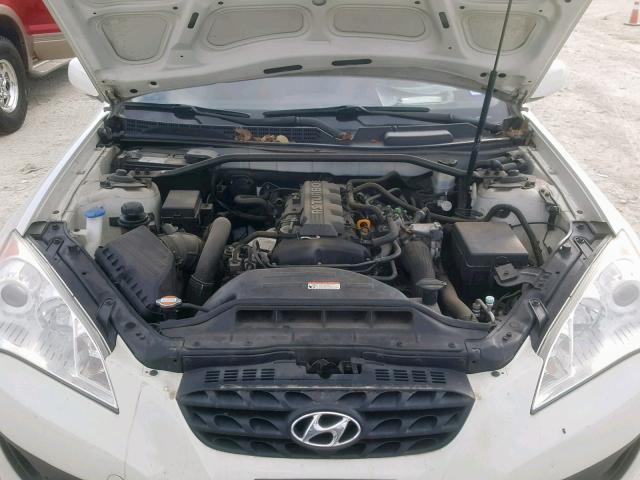 KMHHT6KD6AU028517 - 2010 HYUNDAI GENESIS CO WHITE photo 7