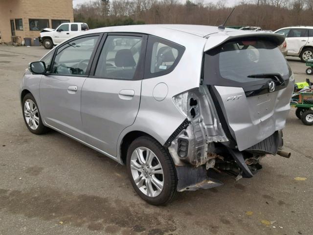 JHMGE8H32CC020037 - 2012 HONDA FIT GRAY photo 3