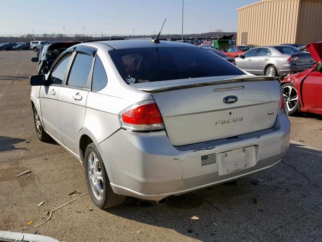 1FAHP36NX9W252602 - 2009 FORD FOCUS SES SILVER photo 3