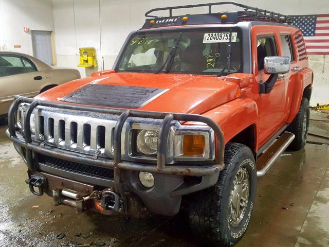 5GTEN13L888162693 - 2008 HUMMER H3 ALPHA ORANGE photo 2