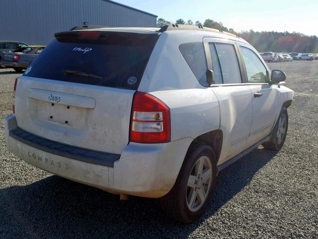 1J8FT47W58D708633 - 2008 JEEP COMPASS SP კრემისფერი ფოტო 4